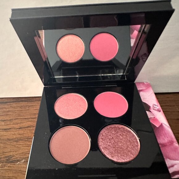 PAT McGRATH LABS Divine Rose Luxe Quad in Eternal Eden - Picture 4 of 4